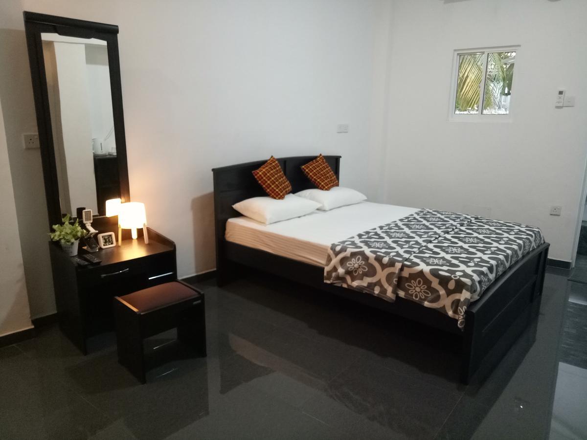 ネゴンボ House Of Seya Bed & Breakfast エクステリア 写真